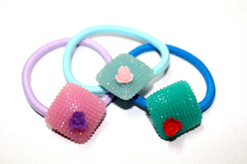 The Hairklip Dark Hues lil Square Pony Combo